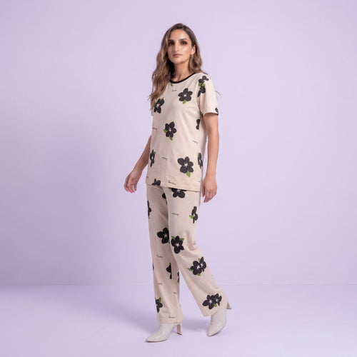 Big Flowers Printed Nightwear Set